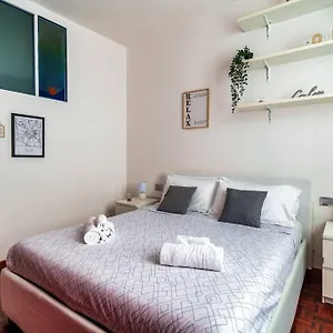 Cadorna's Nest - Cozy And , Milano Italia